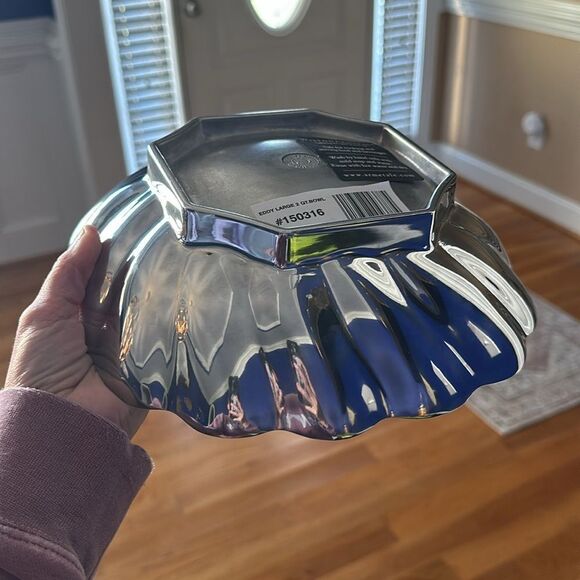 NWT Wilton Armetale Eddy Large 2 Qt Serving Bowl - Picture 4 of 5